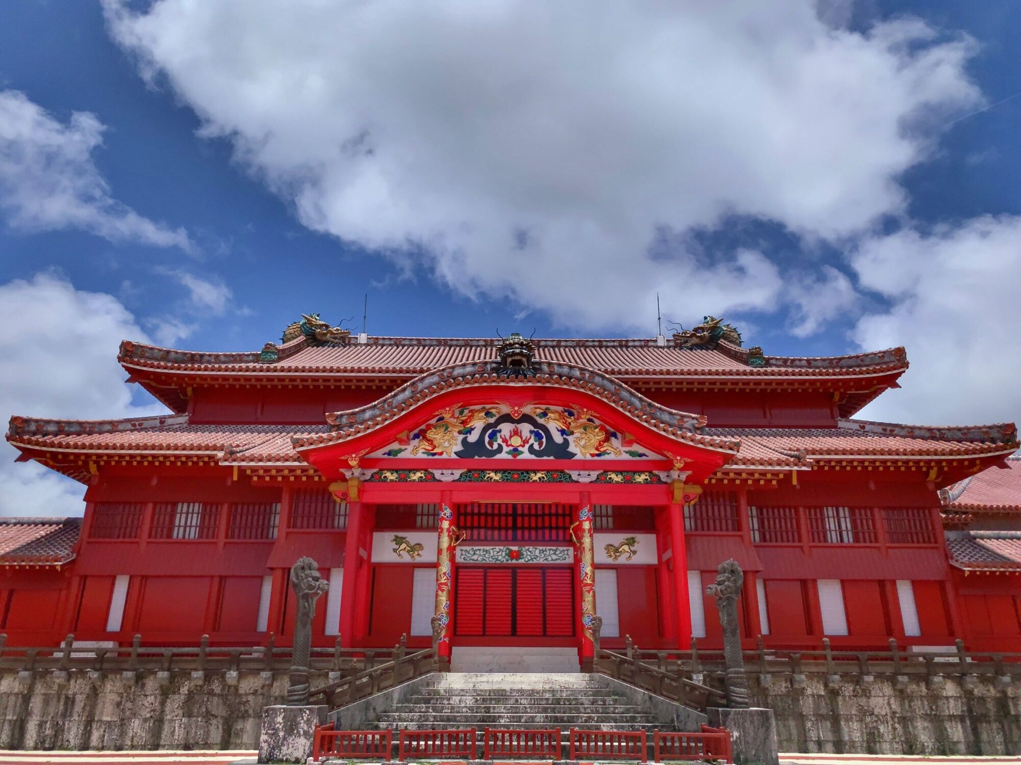 日本建築の屋根を特徴づける「唐破風」 | A's Tours u0026 ITs
